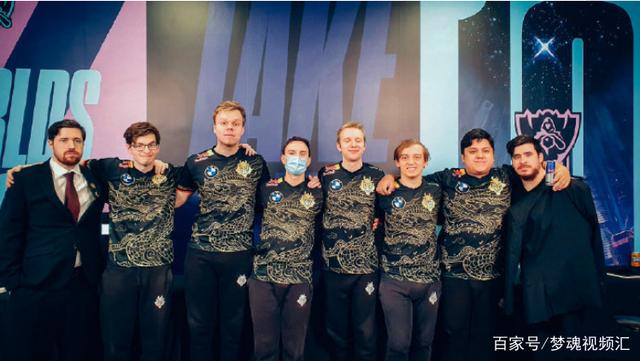 都被欢笑冲 都被欢笑冲