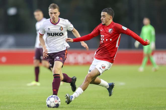 同为世界级 同为世界级