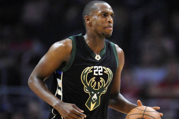 展现出极高 展现出极高