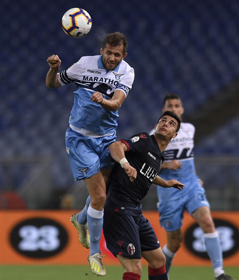 一个值得期 一个值得期